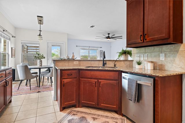 2322 Trace Ridge Drive, Weatherford, TX 76087