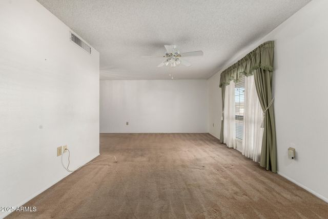 10403 W FLORIADE Drive, Sun City, AZ 85351