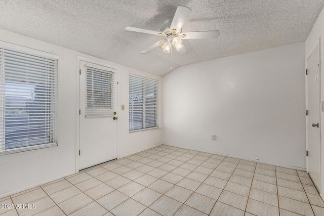 10403 W FLORIADE Drive, Sun City, AZ 85351