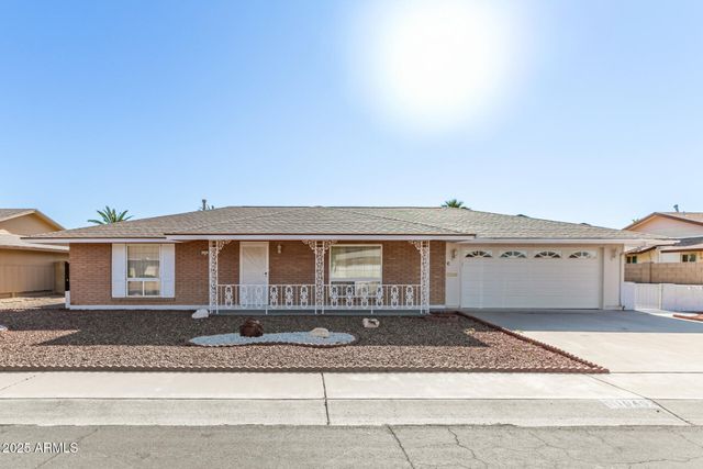 10403 W FLORIADE Drive, Sun City, AZ 85351