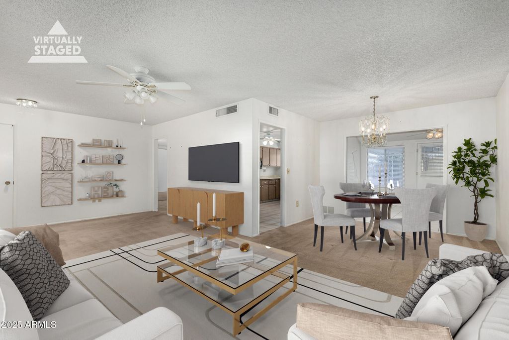 10403 W FLORIADE Drive, Sun City, AZ 85351