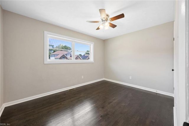703 Terrace DR, Newport News, VA 23601