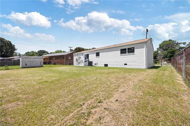 703 Terrace DR, Newport News, VA 23601