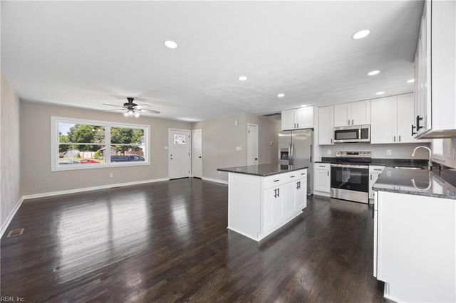 703 Terrace DR, Newport News, VA 23601