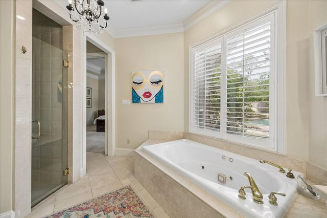 11421 Whippoorwill Road, Houston, TX 77024