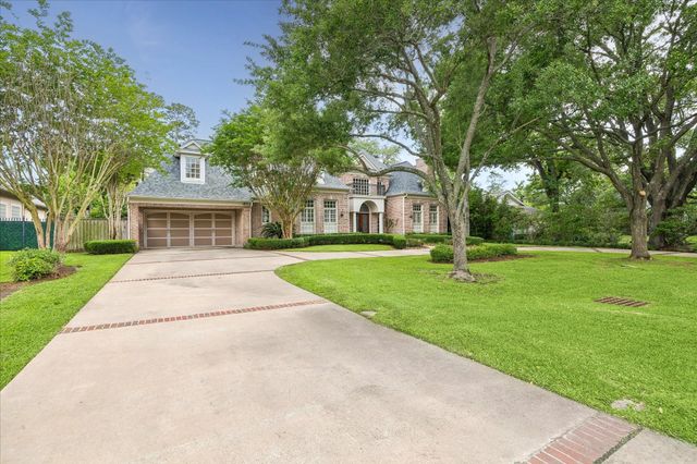 11421 Whippoorwill Road, Houston, TX 77024