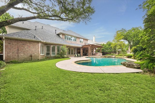 11421 Whippoorwill Road, Houston, TX 77024