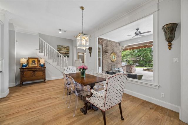 11421 Whippoorwill Road, Houston, TX 77024