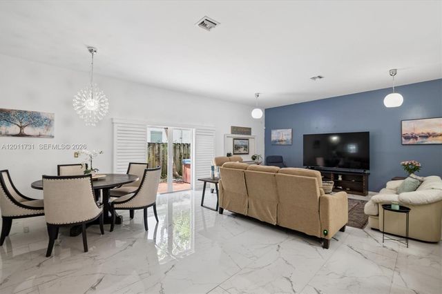 2949 SW 18th Terrace, Fort Lauderdale, FL 33315
