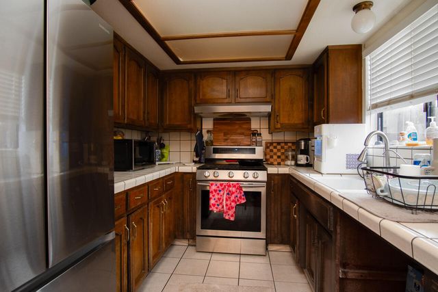 360 N Capitola Court N 2, Porterville, CA 93257