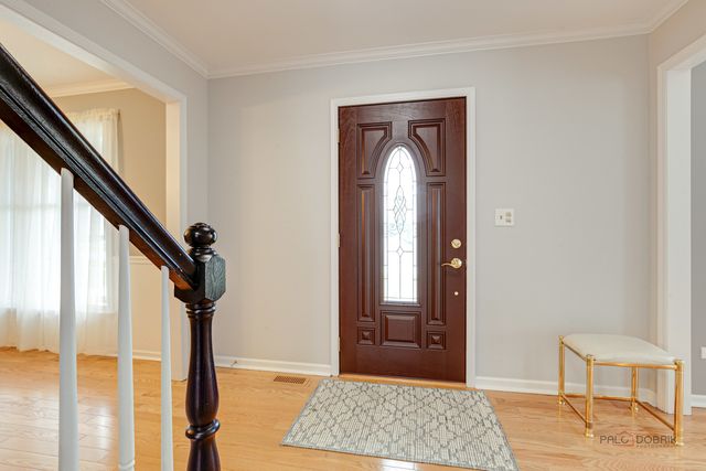 1515 Forever Avenue, Libertyville, IL 60048