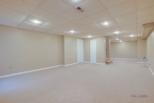 1515 Forever Avenue, Libertyville, IL 60048