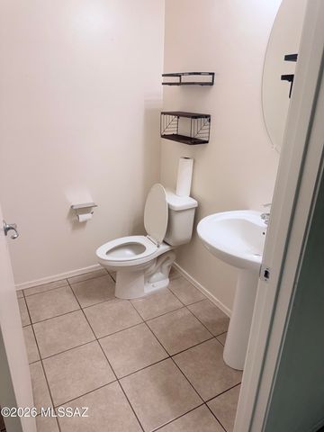 6345 S Vanishing Pointe Way, Tucson, AZ 85746