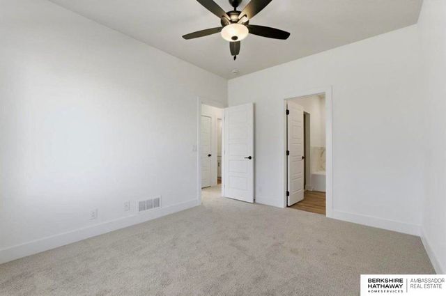 9612 N 167th Avenue, Bennington, NE 68007