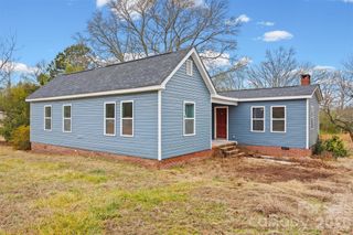 3526 Mount Holly Road, Edgemoor, SC 29712