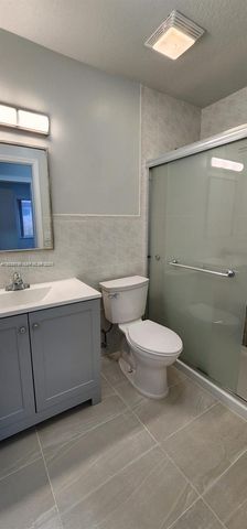 14817 SW 180th St, Miami, FL 33187