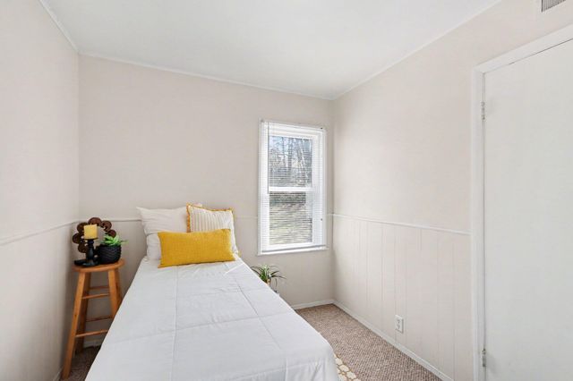 1706 Miller Road, Kalamazoo, MI 49001