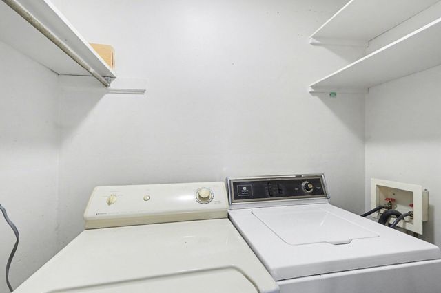 1706 Miller Road, Kalamazoo, MI 49001