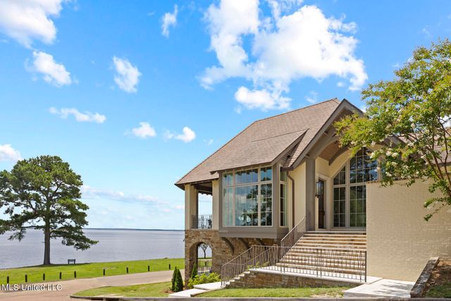 150 Old Trace Road, Madison, MS 39110