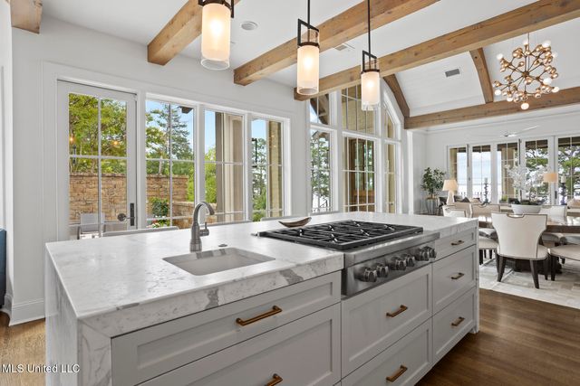 150 Old Trace Road, Madison, MS 39110