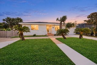 3613 83rd Street, Galveston, TX 77554
