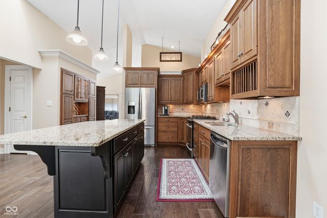 3322 Eden Village Drive, Carmel, IN 46033