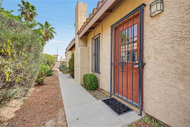 1868 Arbol Verde Way, Las Vegas, NV 89119