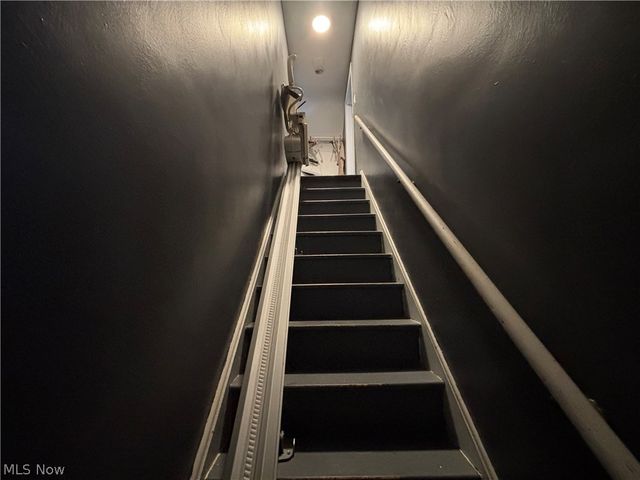 61 S Maryland Avenue, Youngstown, OH 44509