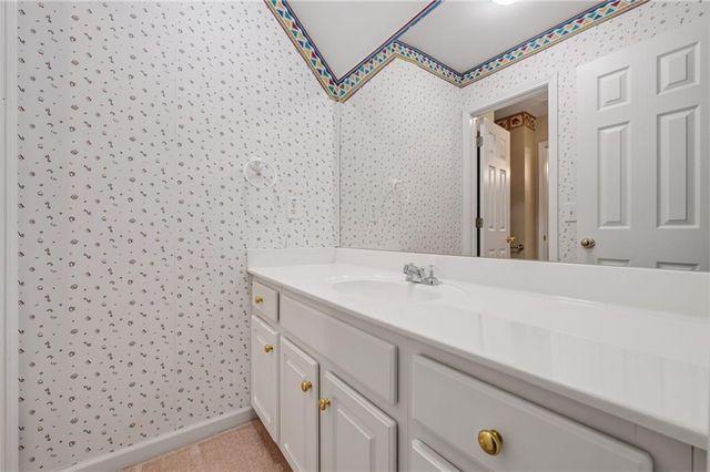 421 Clubview Drive, Woodstock, GA 30189