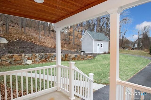 8 Woodside Avenue, Seymour, CT 06483