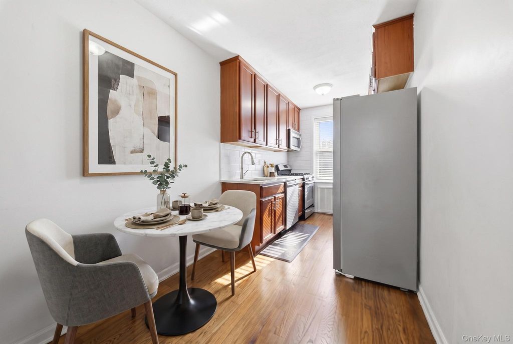 320 Atlantic Avenue C1, East Rockaway, NY 11518 — photo 5