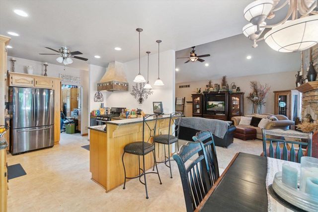 N3131 CENTER STREET, Lake Geneva, WI 53147