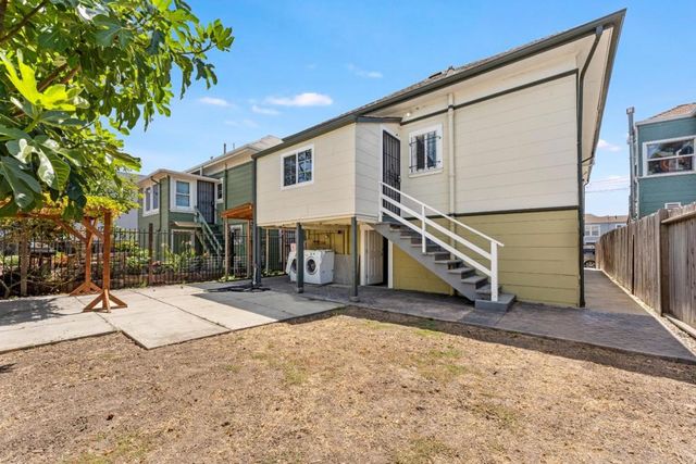 1511 19th Avenue, Oakland, CA 94606