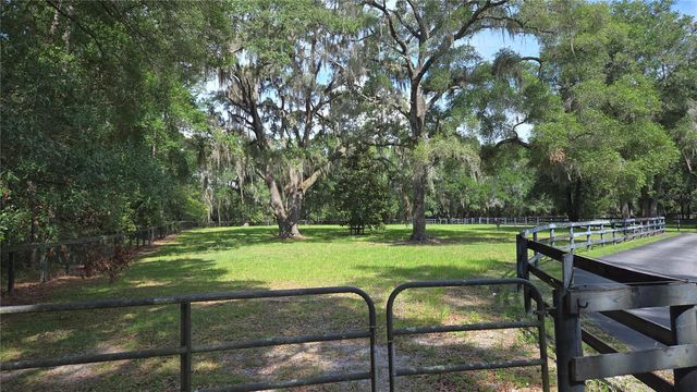 1025 NW 150TH AVENUE, Ocala, FL 34482