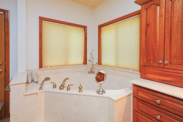 1025 NW 150TH AVENUE, Ocala, FL 34482