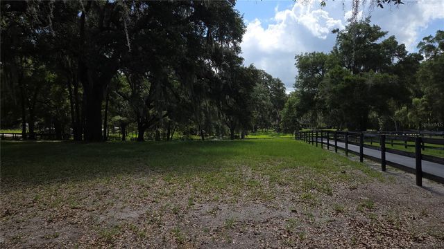 1025 NW 150TH AVENUE, Ocala, FL 34482