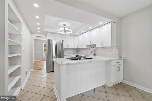 20126 WARINGWOOD, Gaithersburg, MD 20886