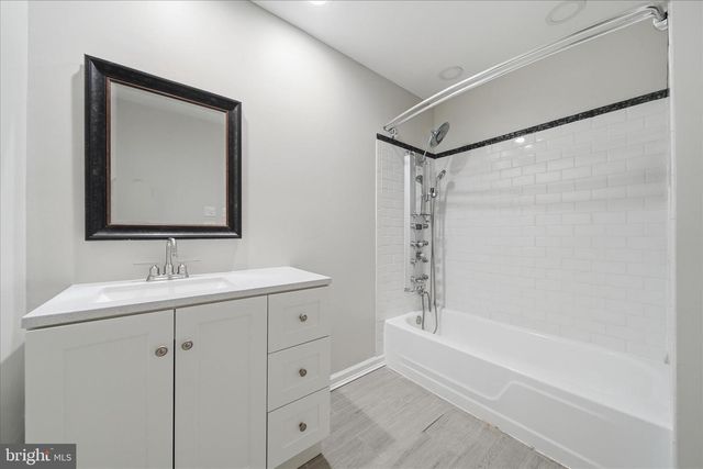 20126 WARINGWOOD, Gaithersburg, MD 20886