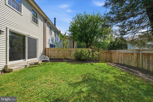 20126 WARINGWOOD, Gaithersburg, MD 20886