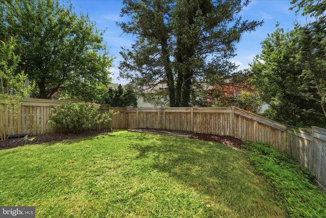 20126 WARINGWOOD, Gaithersburg, MD 20886