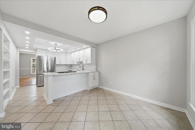 20126 WARINGWOOD, Gaithersburg, MD 20886