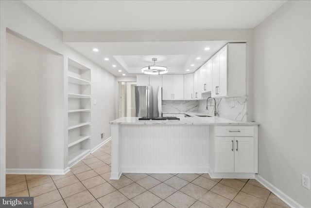 20126 WARINGWOOD, Gaithersburg, MD 20886