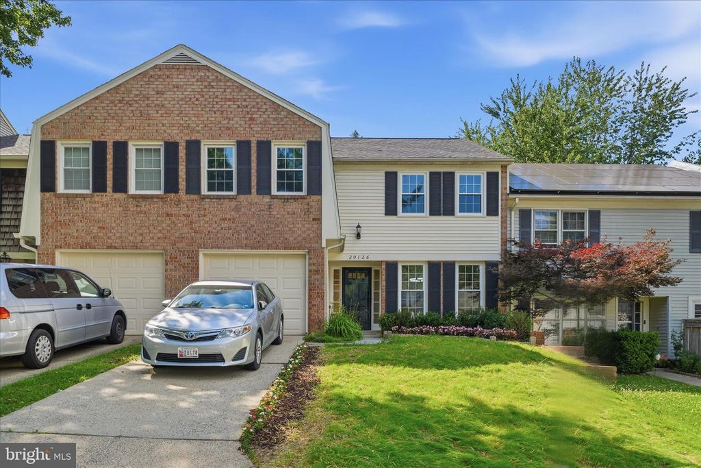 20126 WARINGWOOD, Gaithersburg, MD 20886