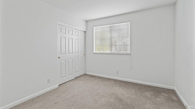 1714 Zinfandel Dr, Petaluma, CA 94954