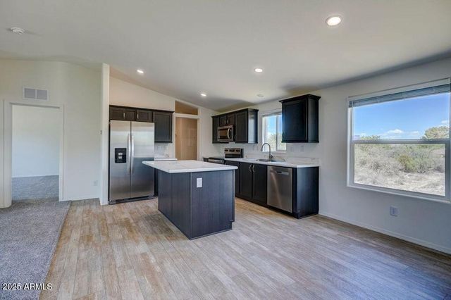 20809 E Antelope Road, Mayer, AZ 86333