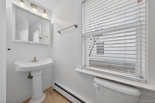 35 East Avenue, Middletown, NY 10940