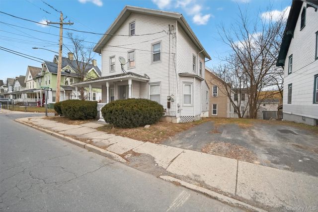 35 East Avenue, Middletown, NY 10940