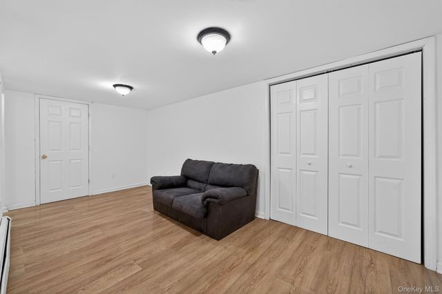 35 East Avenue, Middletown, NY 10940