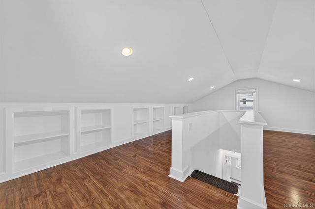 35 East Avenue, Middletown, NY 10940