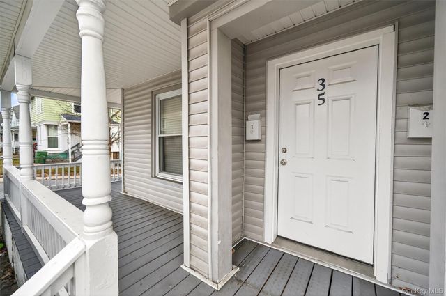 35 East Avenue, Middletown, NY 10940